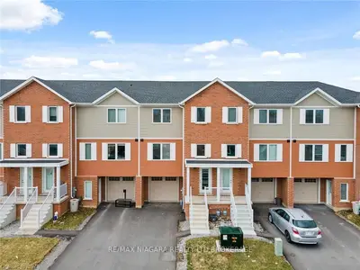55 DENISTOUN Street LOWER, Welland, ON L3C 1T9