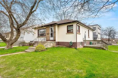 549 ELM Street, Port Colborne, ON L3K 4P5