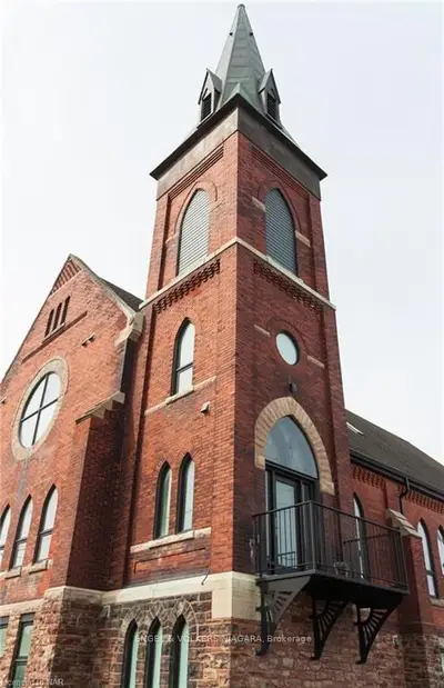 405 Merritt Street 14, St. Catharines, ON L2P 1P5