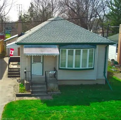 158 HIGH Street, Fort Erie, ON L2A 3R1