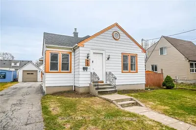 464 MAIN Street W, Port Colborne, ON L3K 3W1