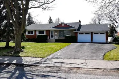 7122 OXFORD Street, Niagara Falls, ON L2J 1J5