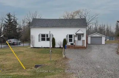 1582 NORTH SHORE Drive, Haldimand County, ON N0A 1K0