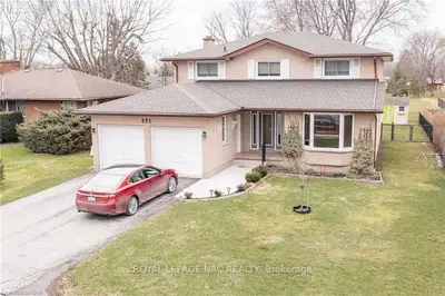 231 West Side Road, Port Colborne, ON L3K 5L1