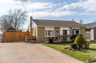 7509 FERN Avenue, Niagara Falls, ON L2G 5H6