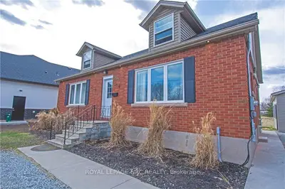 1011 CLARE AVENUE Avenue, Pelham, ON L3C 3C2