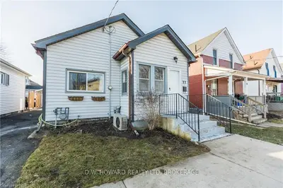 77 YORK Street, Welland, ON L3B 4A8