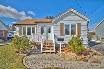 6397 CARLTON Avenue, Niagara Falls, ON L2G 5K1