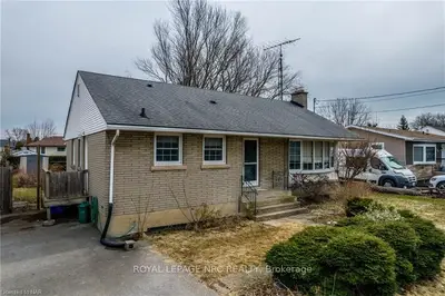 530 CLARE Avenue, Welland, ON L3C 3B5