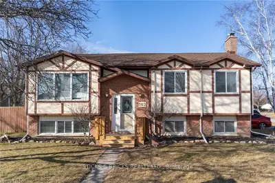102 GLENWOOD Parkway, Welland, ON L3B 5M6