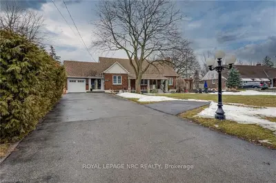 5688 Belmont Avenue, Niagara Falls, ON L2H 1J7
