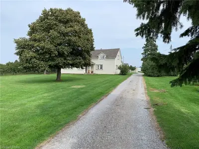 1581 CONCESSION 2 Avenue E, Niagara-on-the-Lake, ON L0S 1J0
