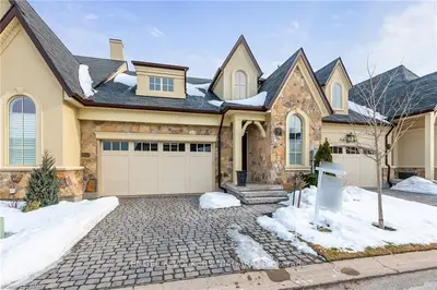 7 ALBION Way, Niagara-on-the-Lake, ON L0S 1J0