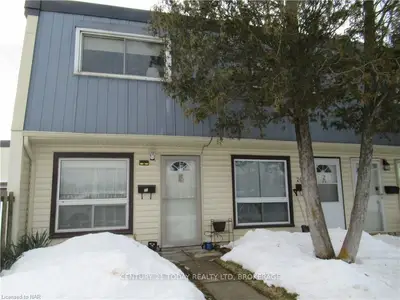 8646 WILLOUGHBY Drive 21, Niagara Falls, ON L2G 6X7