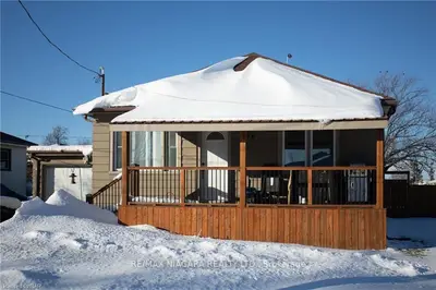 438 BELL Street, Port Colborne, ON L3K 1K2