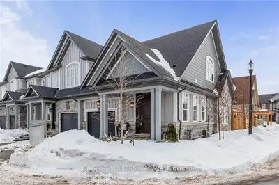 13 WINDSOR Circle, Niagara-on-the-Lake, ON L0S 1J0