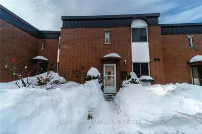 6453 Colborne Street 54, Niagara Falls, ON L2J 1E7