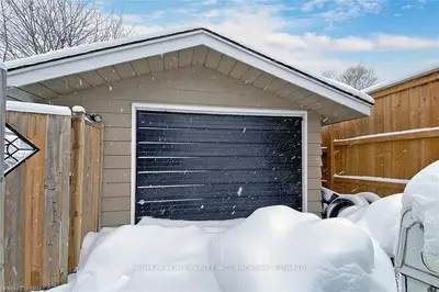 7339 Merritt Avenue, Niagara Falls, On L2g 5c3