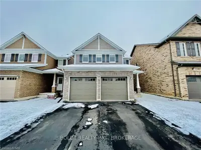 7784 Willey Street, Niagara Falls, ON L2G 0H2