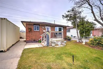 67 Chantal Court, Welland, ON L3B 5V3
