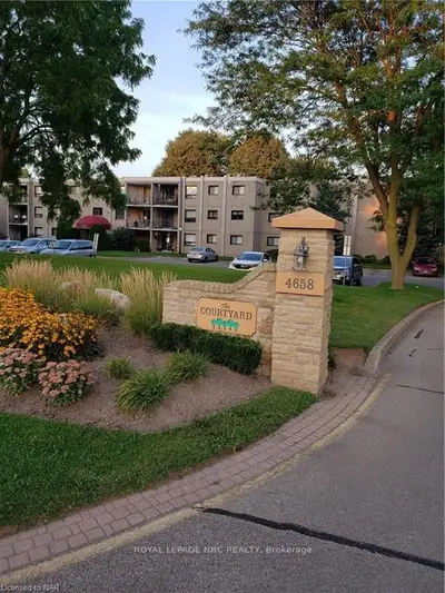 4658 DRUMMOND Road 205, Niagara Falls, ON L2E 7E1