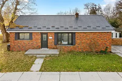 75 LIDA Street, Brantford, ON N3S 2R9
