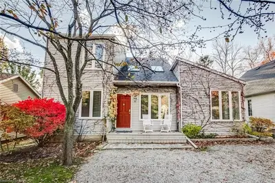 18 VINCENT Avenue, Niagara-on-the-Lake, ON L0S 1J0