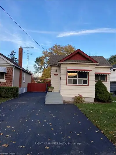 37 Churchill Street, St. Catharines, On L2s 2p4