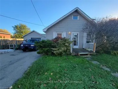 109 MAIN Street E, Port Colborne, ON L3K 1S3