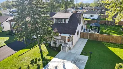 445 FAIRVIEW Road, Fort Erie, ON L2A 4S1