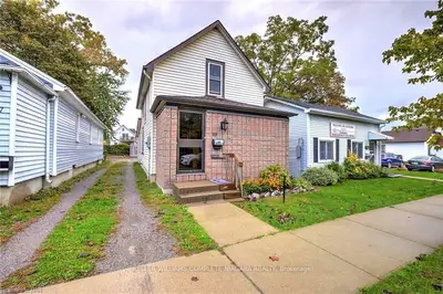 25 QUEEN Street, Fort Erie, ON L2A 1T6