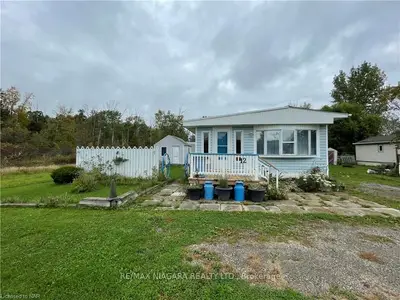 10410 BESSEY Road, Wainfleet, ON L3K 5V4