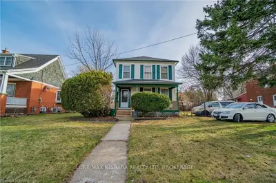 5772 NORTH Street, Niagara Falls, ON L2G 1J6
