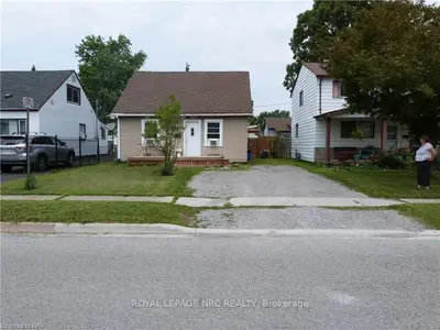6127 Cadham Street, Niagara Falls, On L2g 3a3