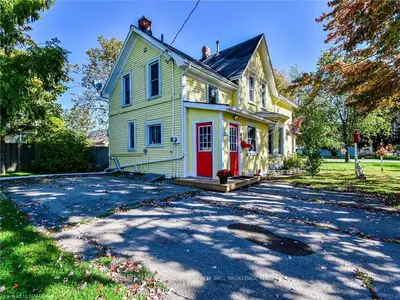 730 Fielden Avenue, Port Colborne, On L3k 4w2