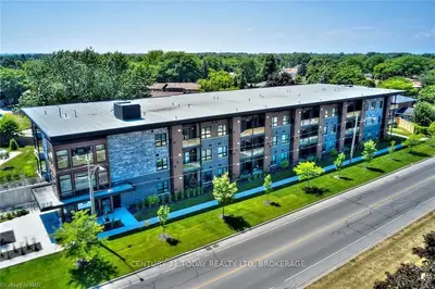 212 LAKEPORT Road 210, St. Catharines, ON L2N 0B4