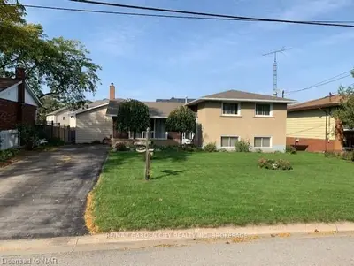 4877 Cherrywood Drive, Lincoln, ON L0R 1B7