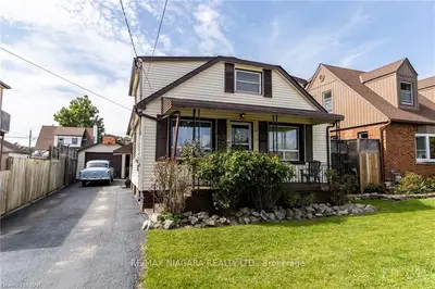285 SCHOLFIELD Avenue S, Welland, ON L3B 1N9