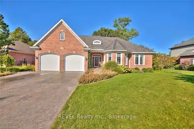 591 Kensington Court, Fort Erie, On L2a 6r8