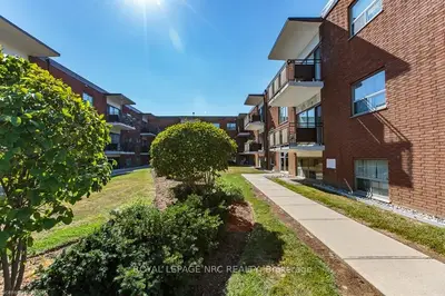 242 Oakdale Avenue 211, St. Catharines, On L2p 3k5