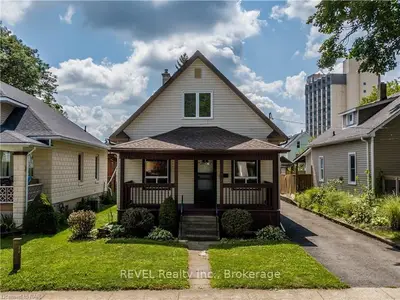 5768 Summer Street, Niagara Falls, ON L2G 1M2