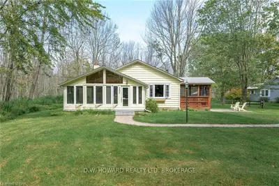 4894 Wildwood Avenue, Fort Erie, ON L0S 1N0