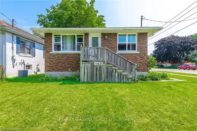 149 ROSEMOUNT Avenue, Port Colborne, ON L3K 5R2