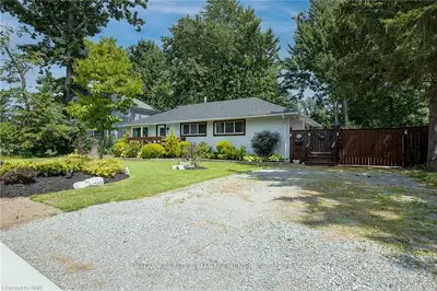 682 LAKESIDE Road, Fort Erie, ON L2A 4Y5