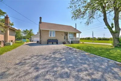 941 SOUTHWORTH Street S, Welland, ON L3B 2A2