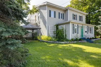 610 ELM Street, Port Colborne, ON L3K 4P6