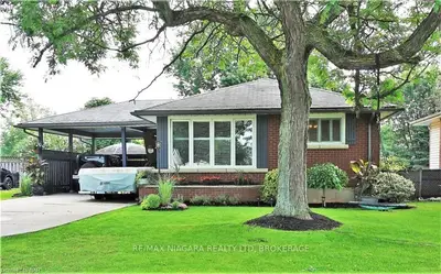 8610 FURLONG Avenue, Niagara Falls, ON L2G 6X1
