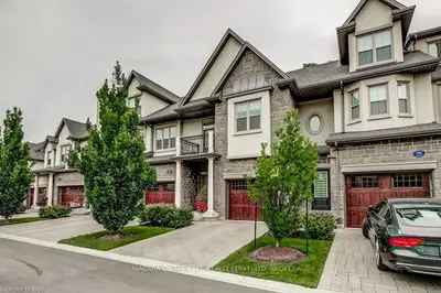 28 ABERDEEN Lane S, Niagara-on-the-Lake, ON L0S 1J0