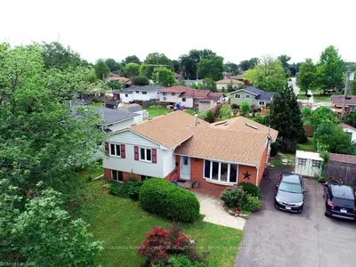 31 WOODGATE Drive, Welland, ON L3C 3H5
