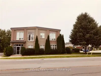 6365 DRUMMOND Road 201, Niagara Falls, ON L2G 4N1